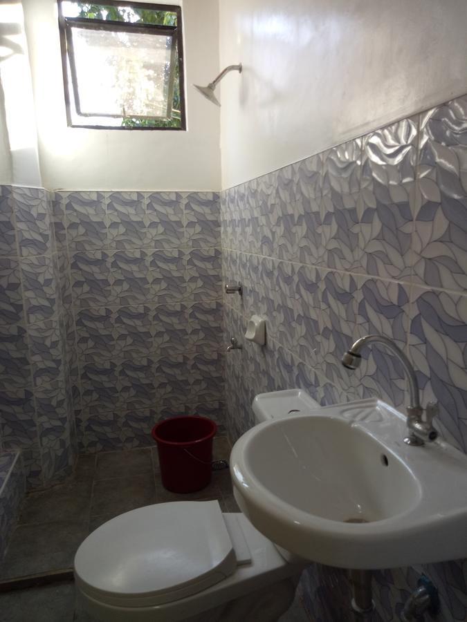 Jmp Hostel Корон Экстерьер фото