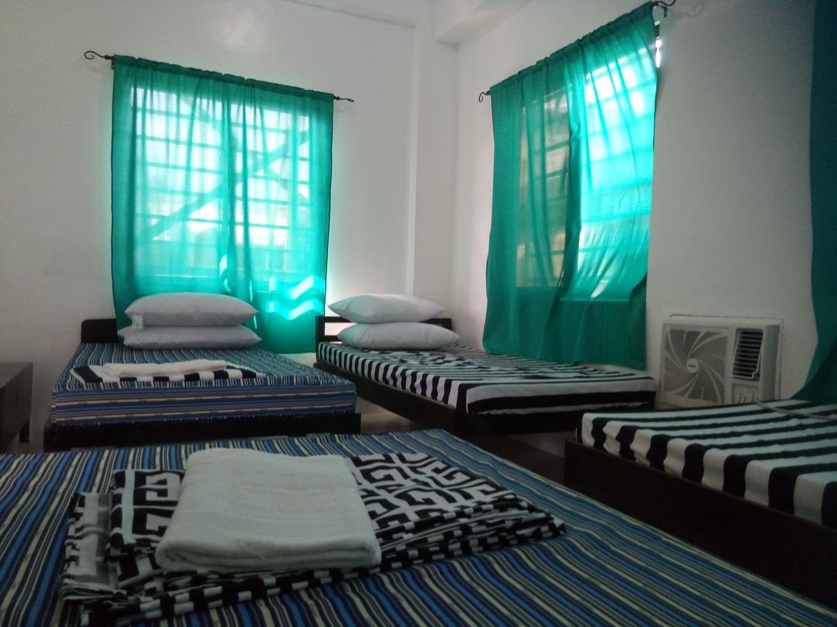 Jmp Hostel Корон Экстерьер фото