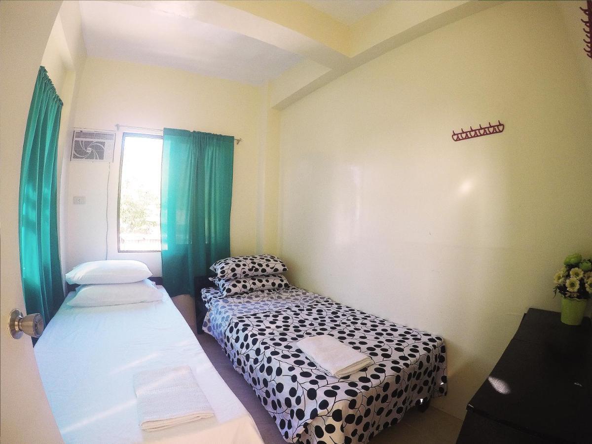 Jmp Hostel Корон Экстерьер фото